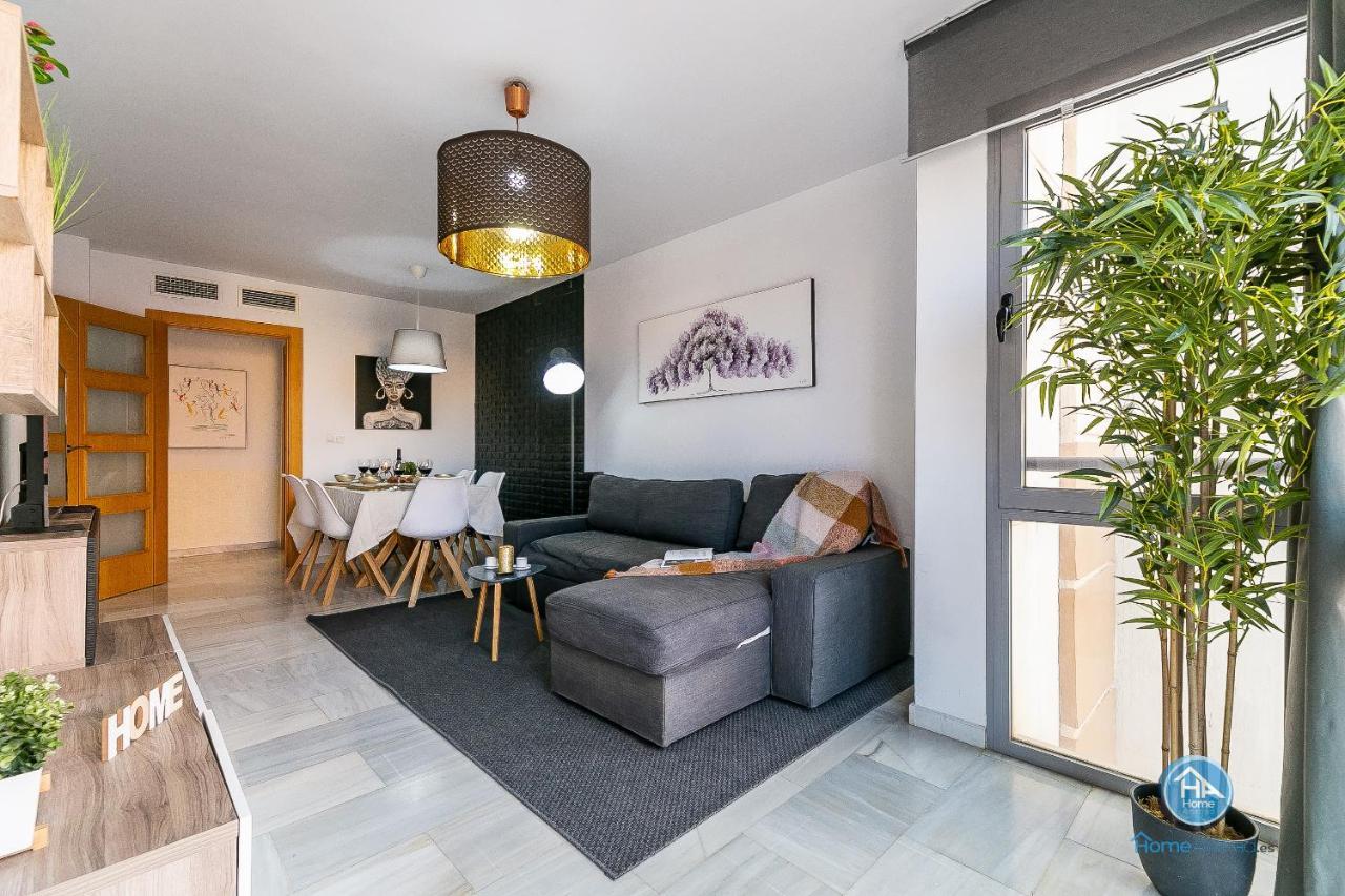 Premium Penthouse With Roof Terrace And Parking In Carlos Haya Málaga Extérieur photo