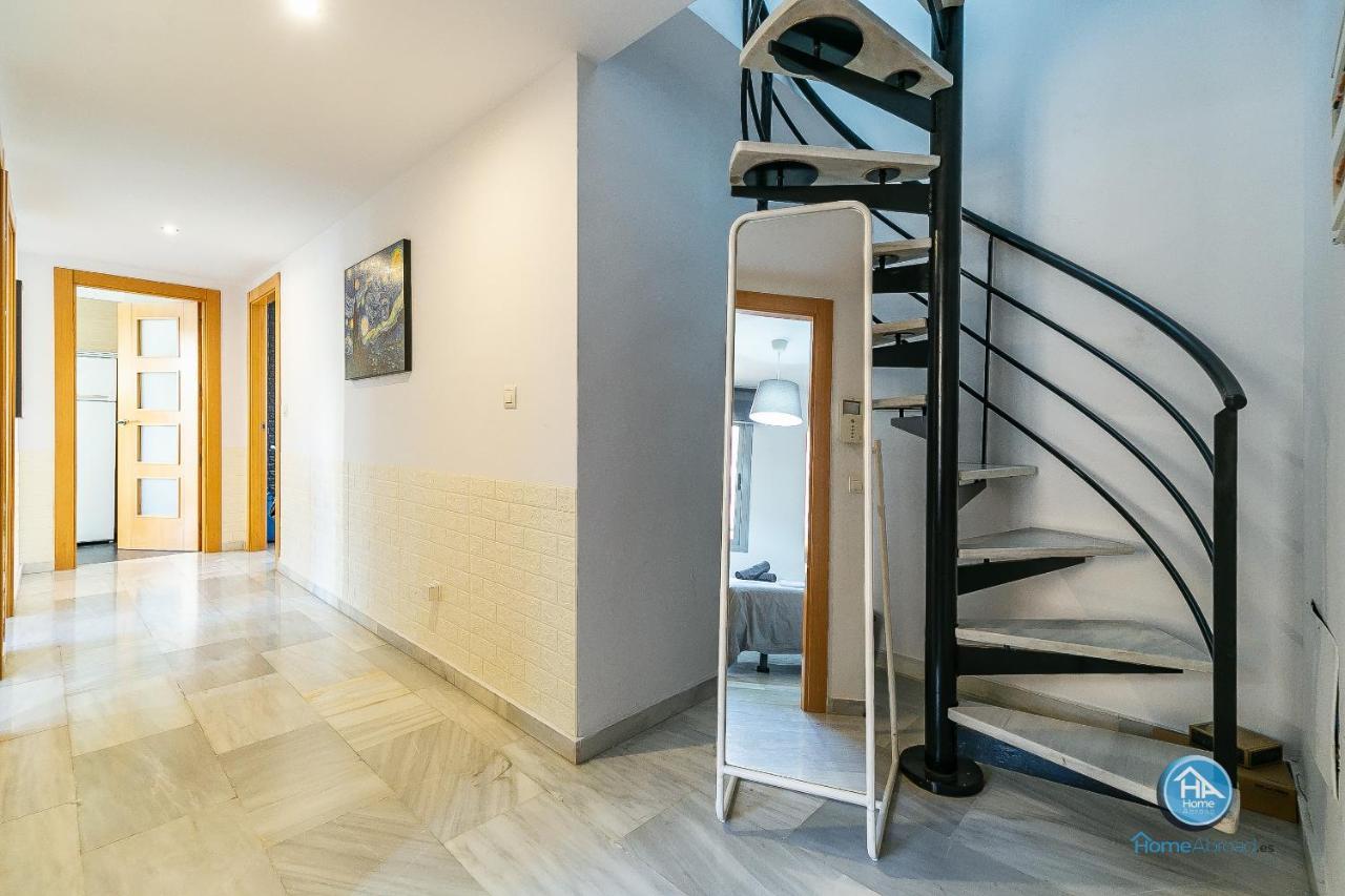 Premium Penthouse With Roof Terrace And Parking In Carlos Haya Málaga Extérieur photo